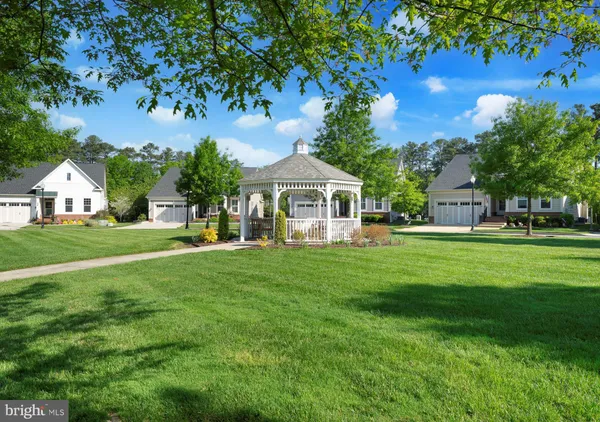 $670,000 | 13908 Victory Lane, Solomons, MD 20688
