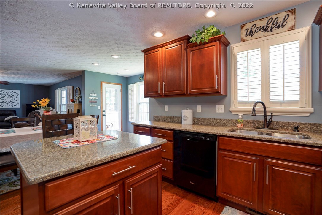 85 Victoria Commons Winfield, WV 25213 - Photo 17 of 37 Gallery Image 17