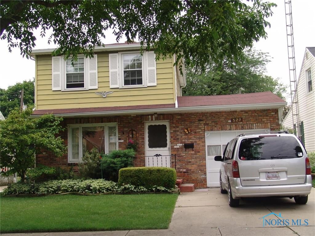 527 Waybridge Road Toledo, OH 43612 - Photo 3 of 33 Gallery Image 3