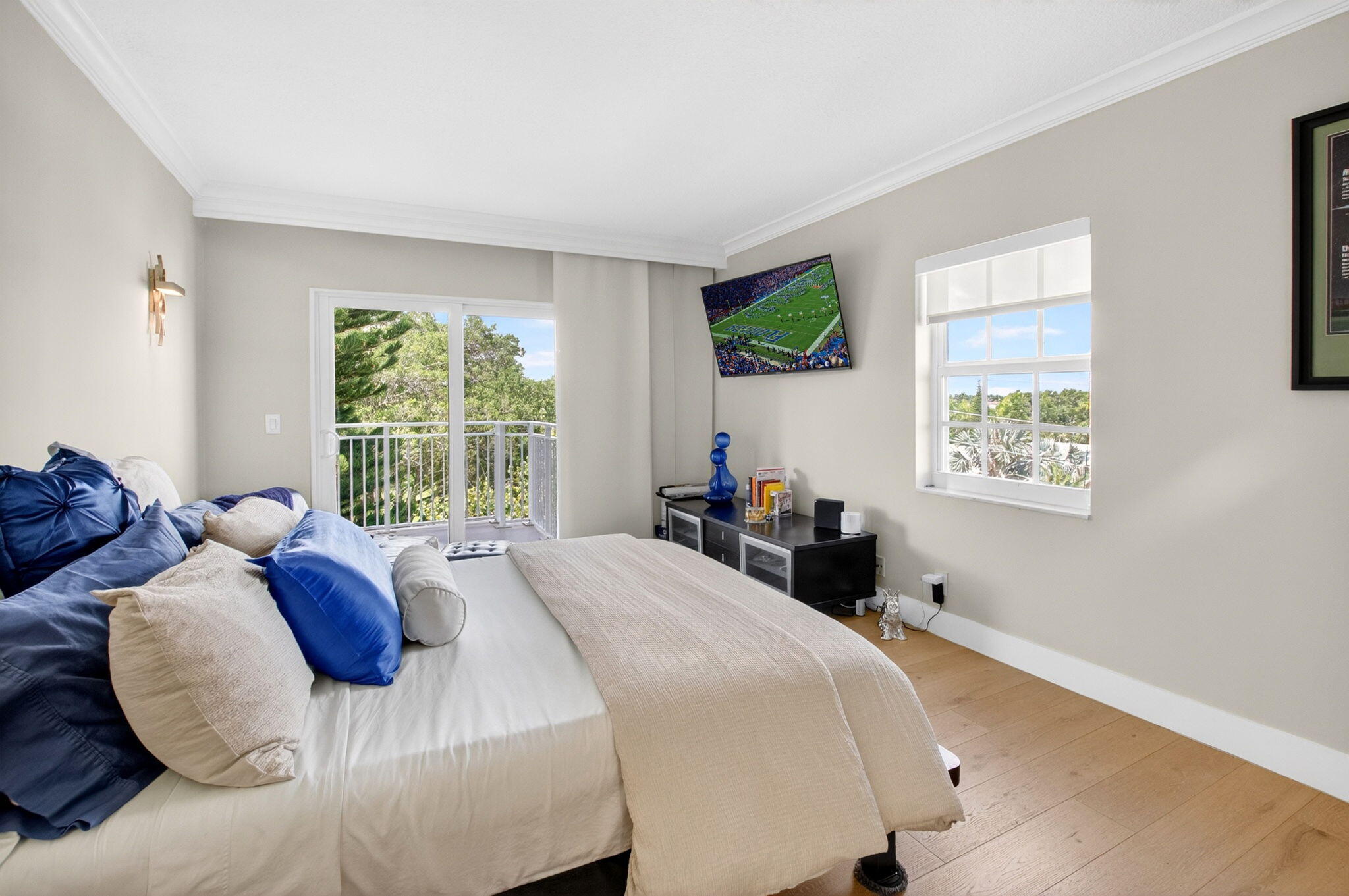 950 De Soto Road, Unit 5A Boca Raton, FL 33432 - Photo 47 of 98 a bedroom with a bed and a window