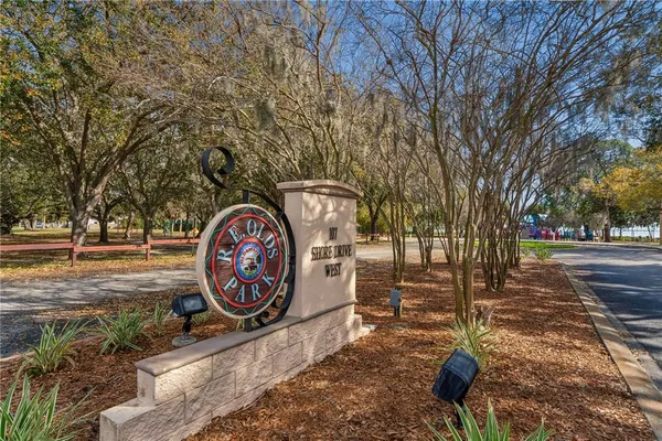 $849,000 | 402 Shore Drive West, Oldsmar, FL 34677