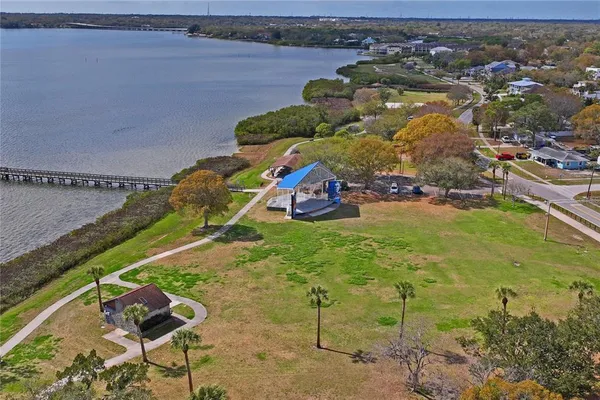 $849,000 | 402 Shore Drive West, Oldsmar, FL 34677
