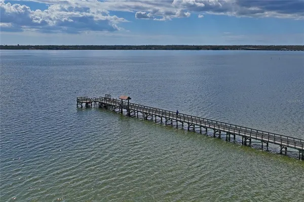 $849,000 | 402 Shore Drive West, Oldsmar, FL 34677