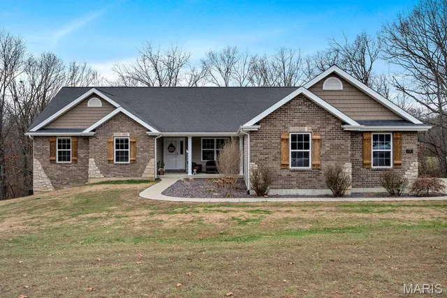 $600,000 | 178 Gladshire Lane, Warrenton, MO 63383