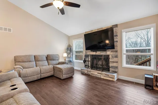 $600,000 | 178 Gladshire Lane, Warrenton, MO 63383