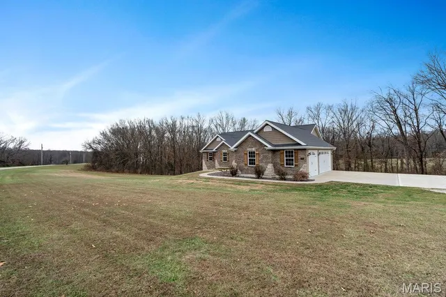 $600,000 | 178 Gladshire Lane, Warrenton, MO 63383