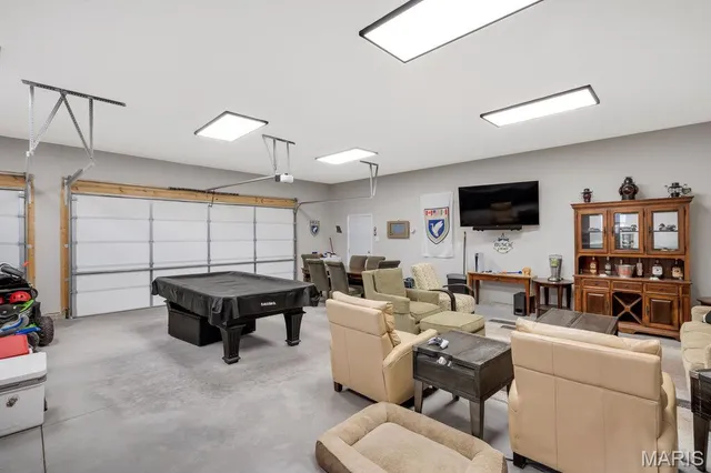 $600,000 | 178 Gladshire Lane, Warrenton, MO 63383