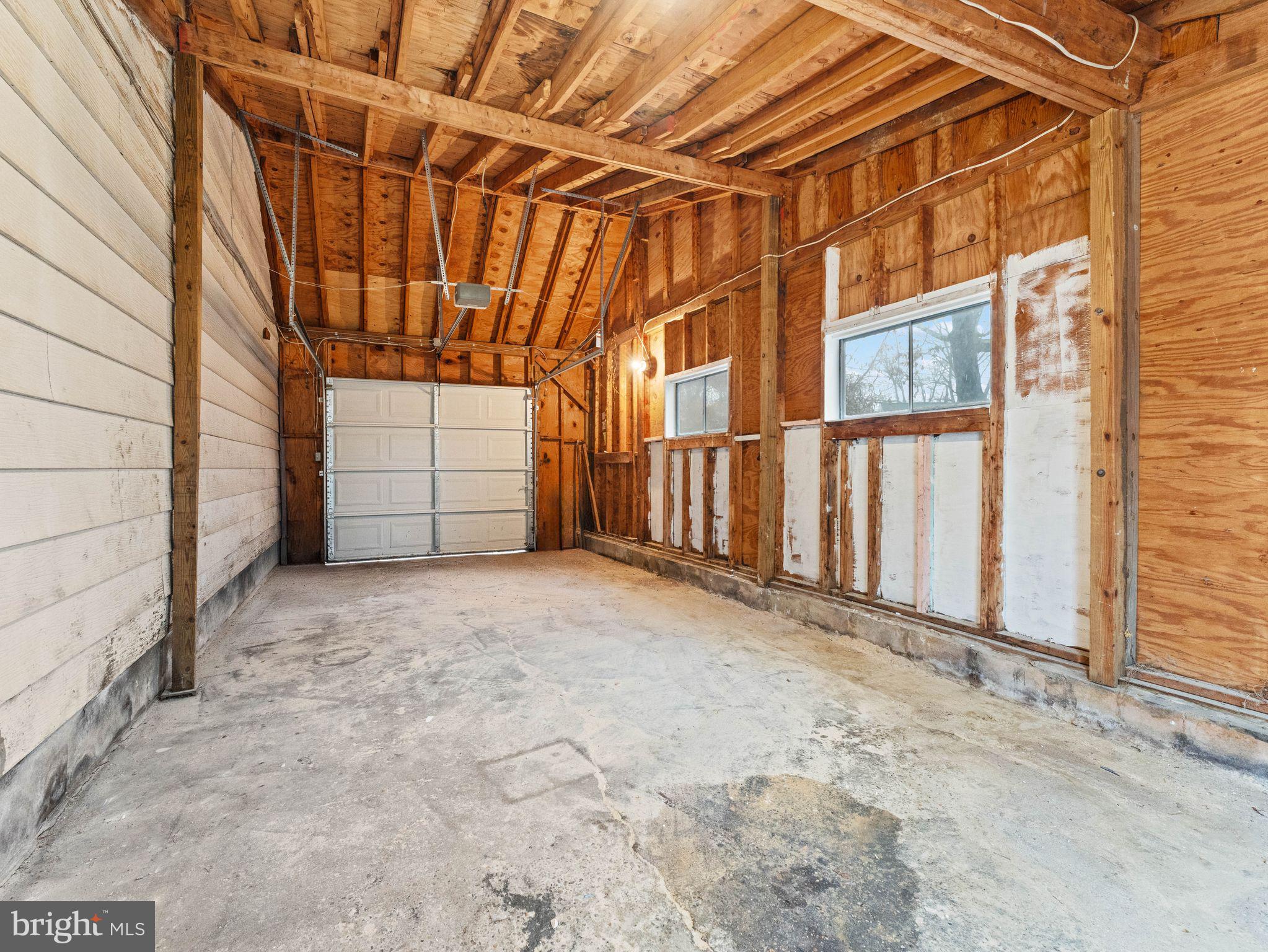 148 Lincoln Road Wenonah, NJ 08090 - Photo 31 of 40 a view of a garage