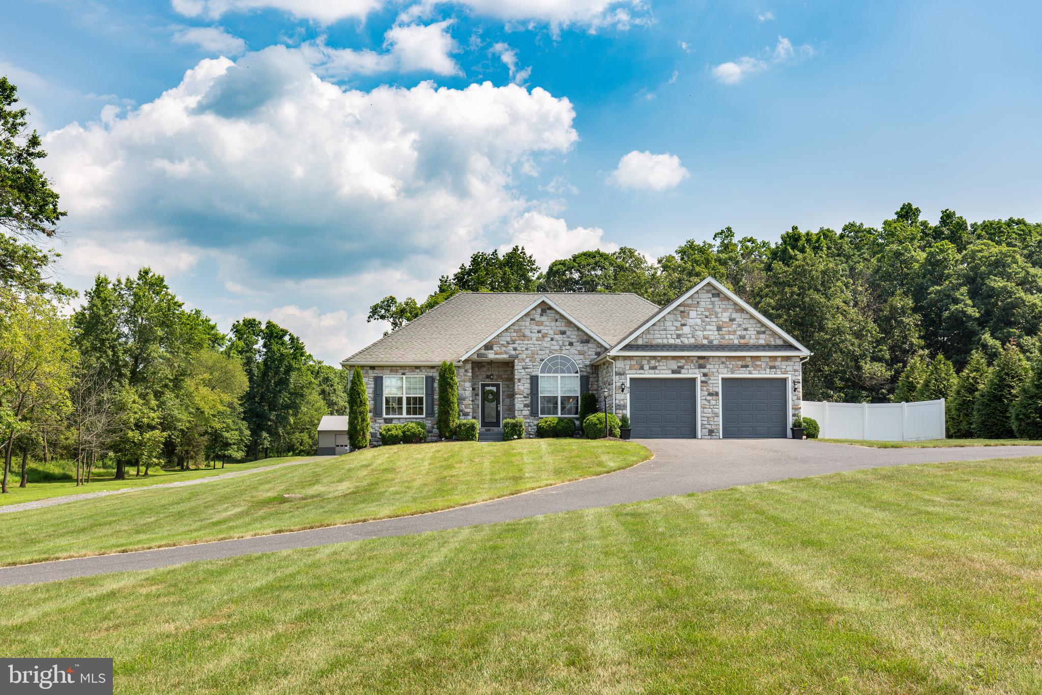 95 Leedy Road Gettysburg, PA 17325 - Photo 3 of 50 Gallery Image 3