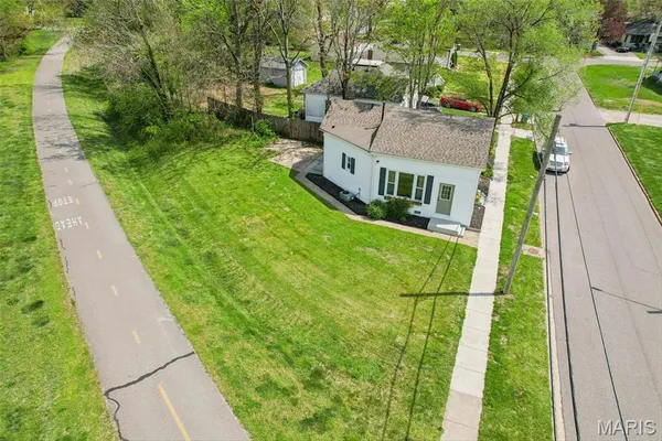 $170,000 | 421 Wolf Street, Edwardsville, IL 62025