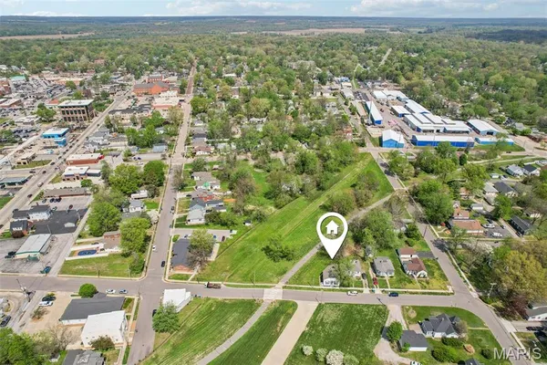 $170,000 | 421 Wolf Street, Edwardsville, IL 62025