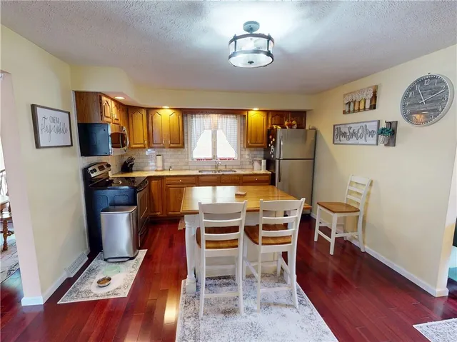 $410,000 | 276 Weiland Road, Chicora, PA 16025