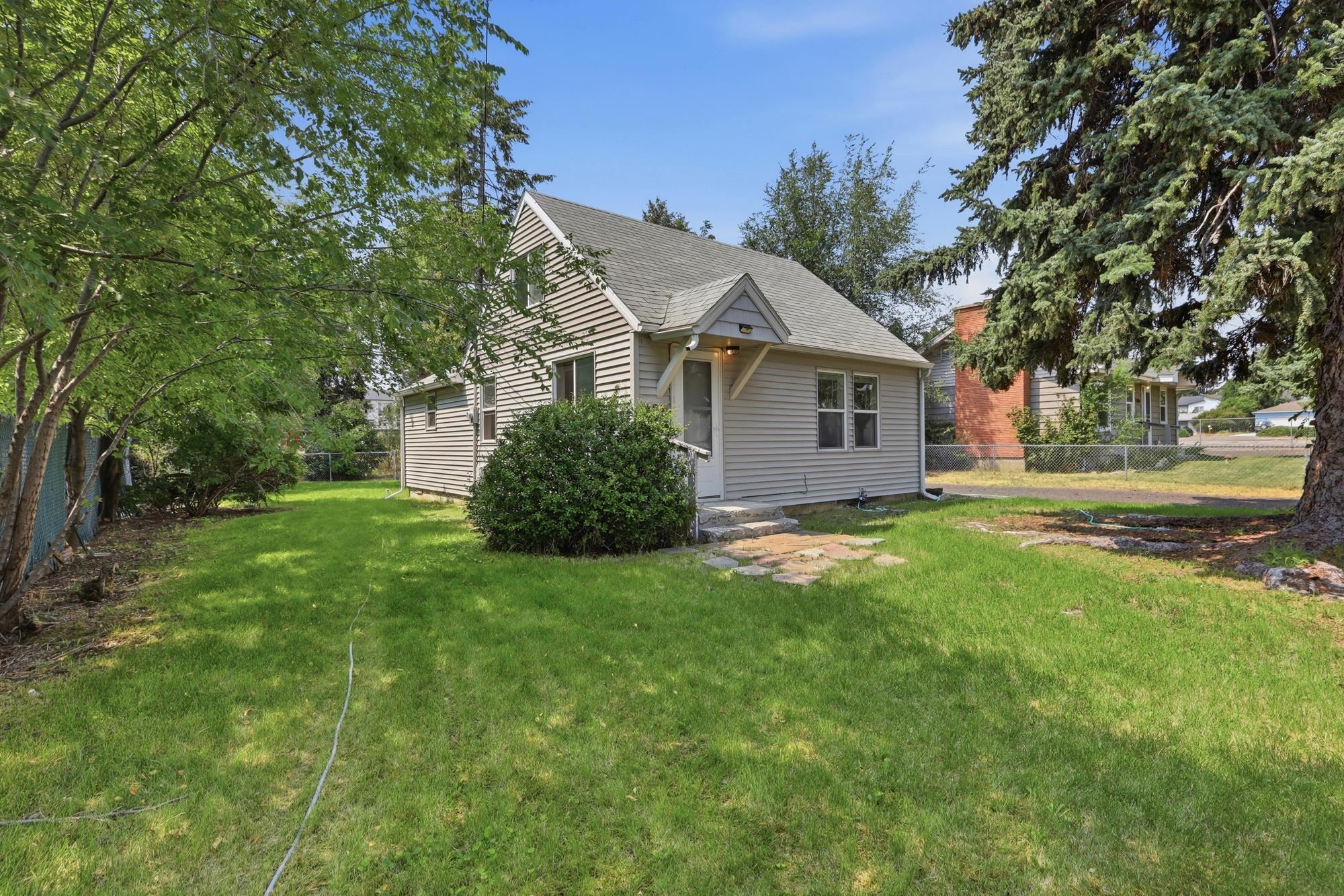 101 North Perrine Road Spokane Valley, WA 99206 - Photo 6 of 35 Gallery Image 6