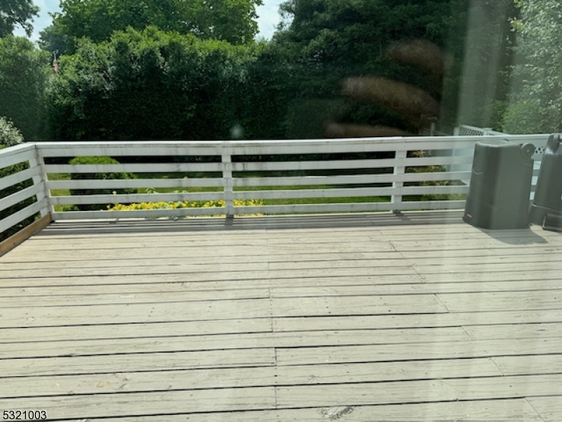 51 Main Street Succasunna, NJ 07876 - Photo 15 of 33