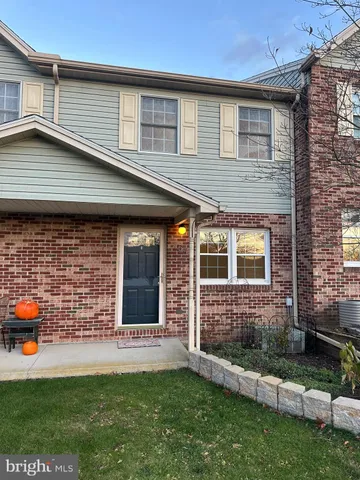 $1,200 | 54 Greenfield Drive, Reedsville, PA 17084