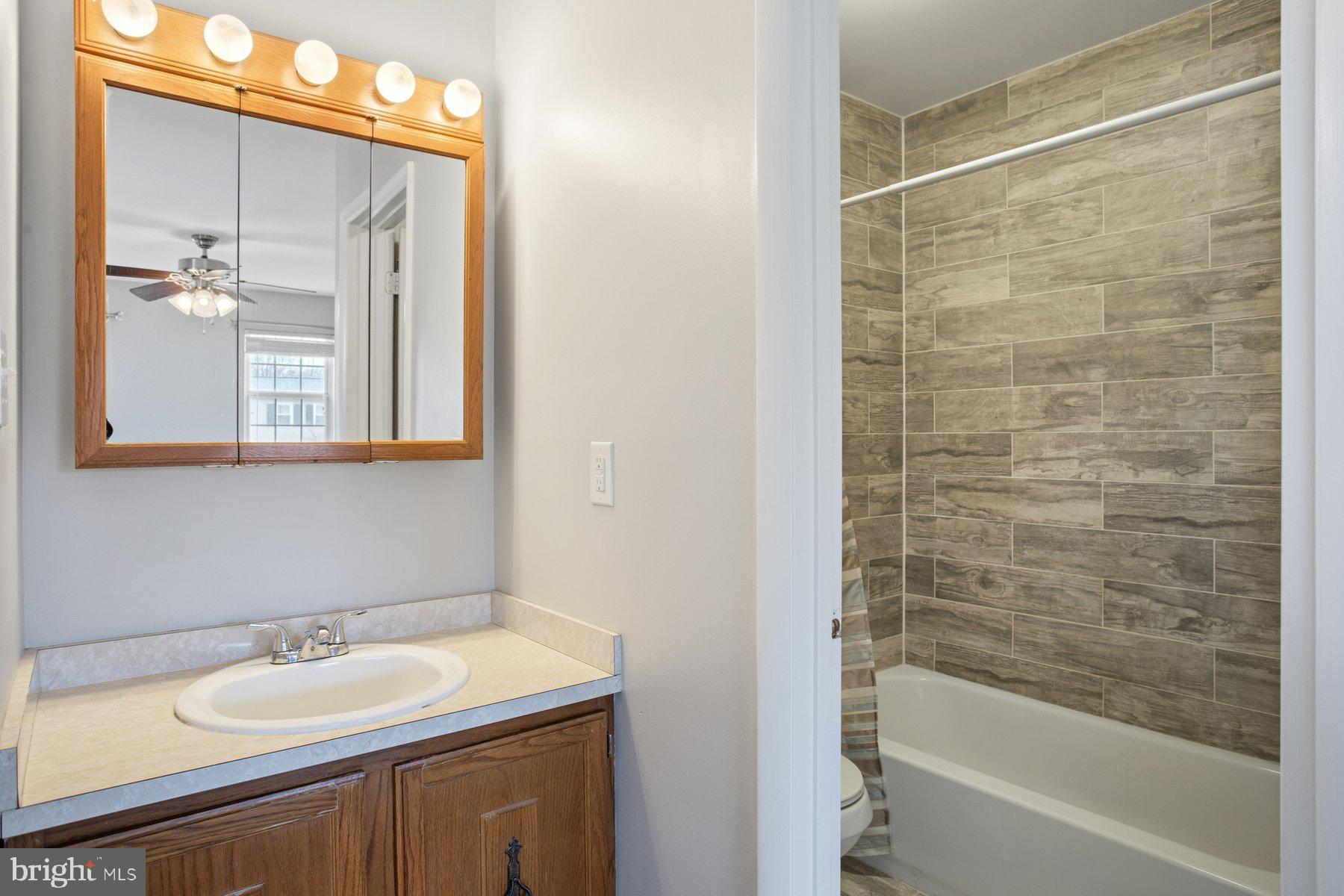 14367 Springbrook Court Woodbridge, VA 22193 - Photo 17 of 24