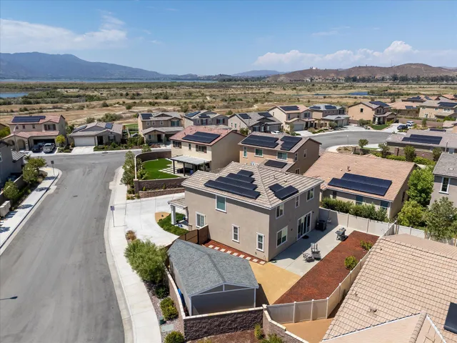 $688,000 | 29102 Crabapple, Lake Elsinore, CA 92530