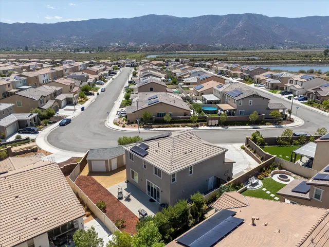 $688,000 | 29102 Crabapple, Lake Elsinore, CA 92530