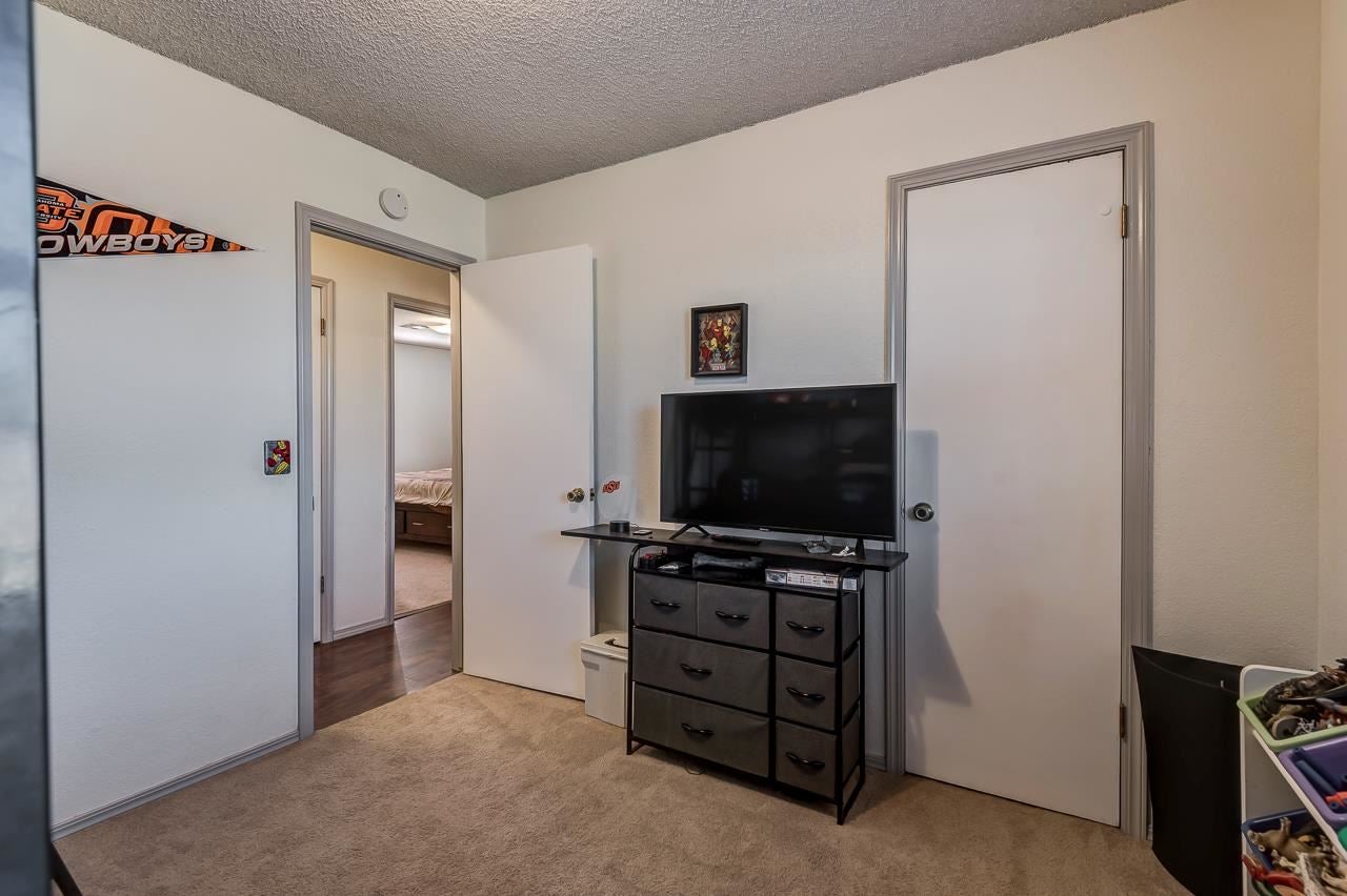 209 East Maple Avenue Perry, OK 73077 - Photo 10 of 22 Gallery Image 10
