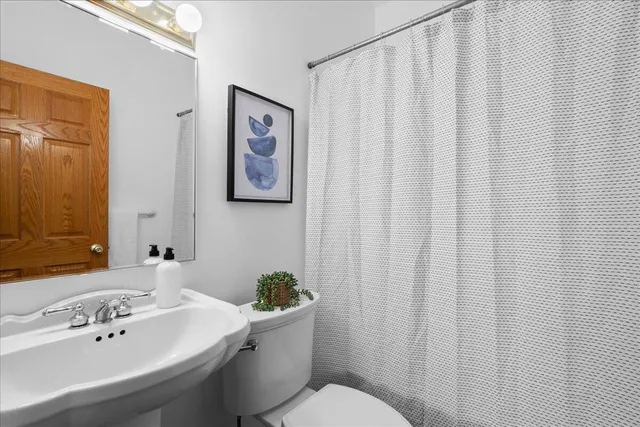 $349,900 | 1122 Martin Luther King Junior Street Southeast, Grand Rapids, MI 49507