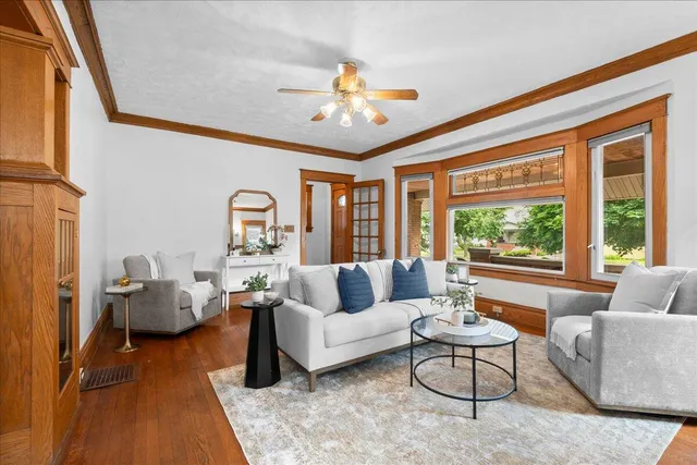 $349,900 | 1122 Martin Luther King Junior Street Southeast, Grand Rapids, MI 49507