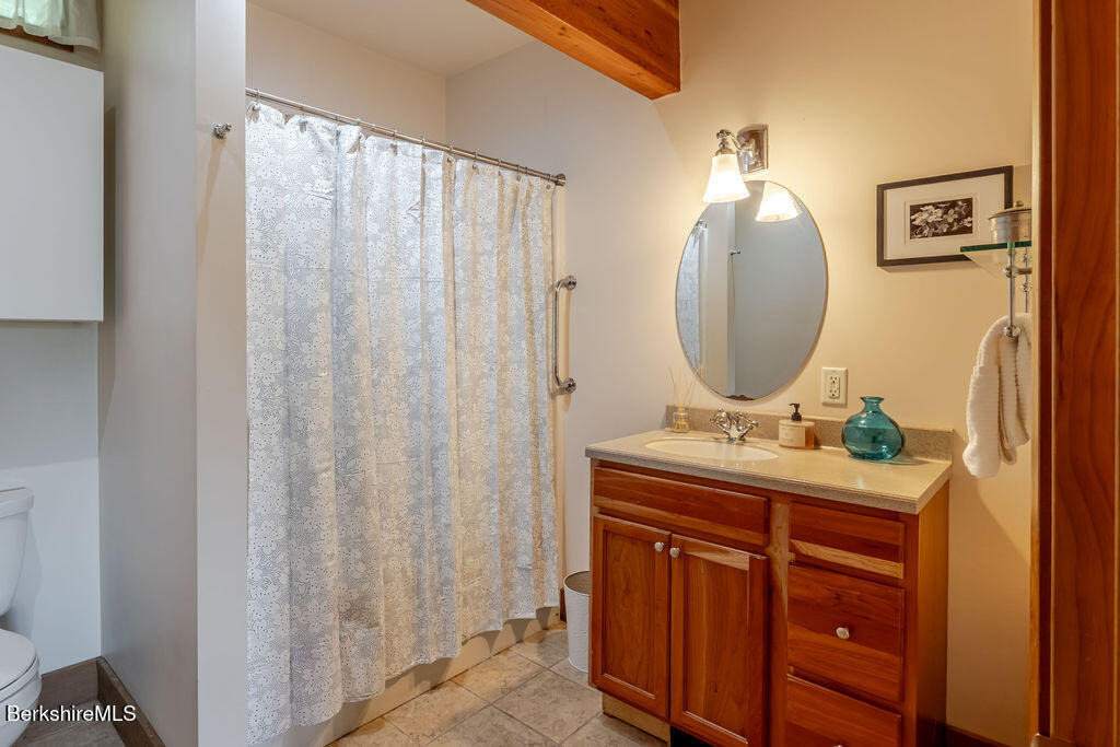 142 Rote Hill Road Sheffield, MA 01257 - Photo 32 of 40 Lower Level Full Bath