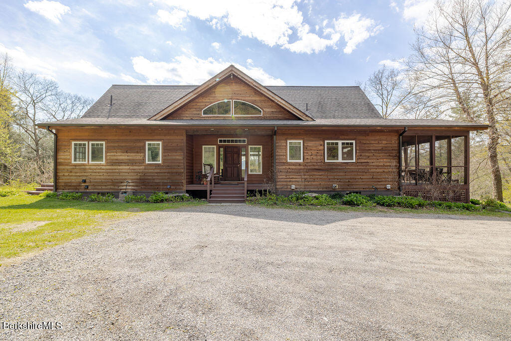 142 Rote Hill Road Sheffield, MA 01257 - Photo 6 of 40 Front View