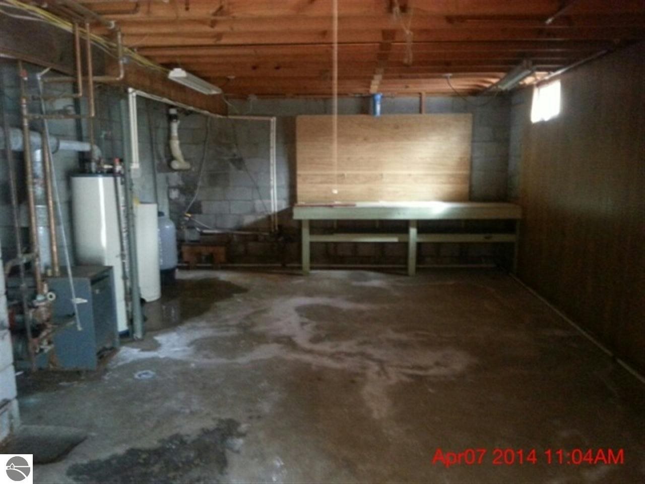 3845 Wieman Road Beaverton, MI 48612 - Photo 7 of 21 1781333-6.JPG