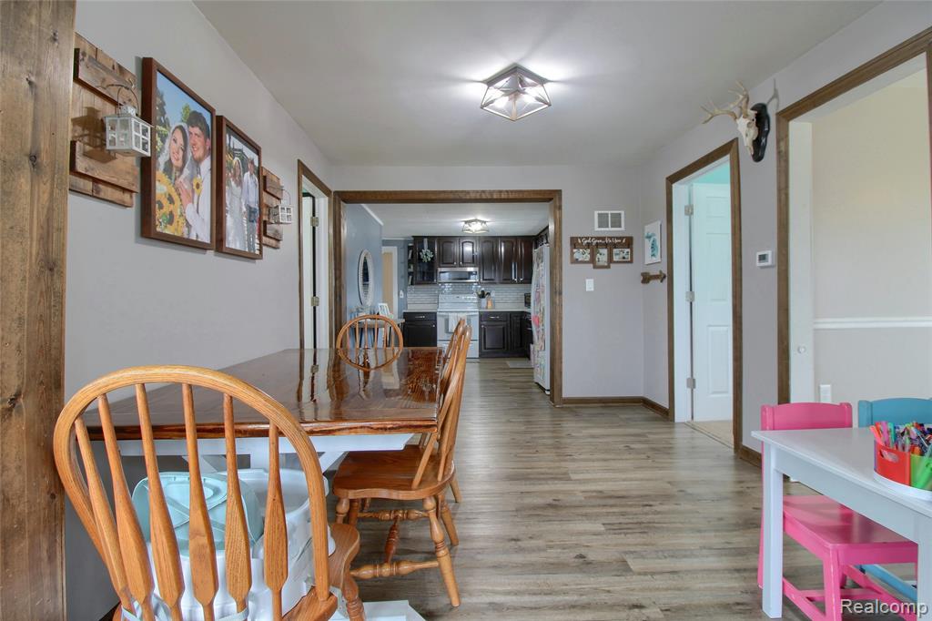 13974 Carleton West Road Carleton, MI 48117 - Photo 9 of 64