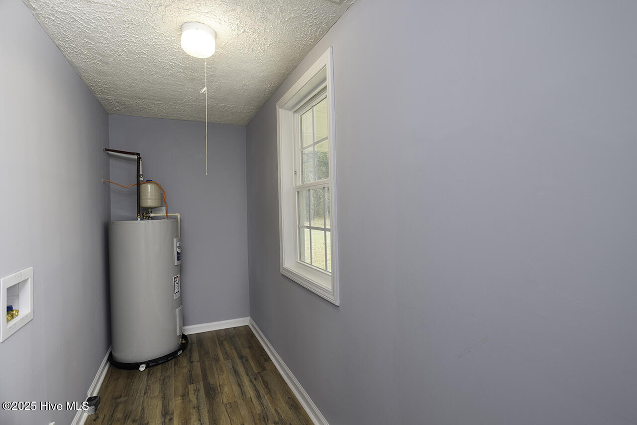 4050 Doc Bennett Road Fayetteville, NC 28306 - Photo 22 of 26 586A0369-Edit