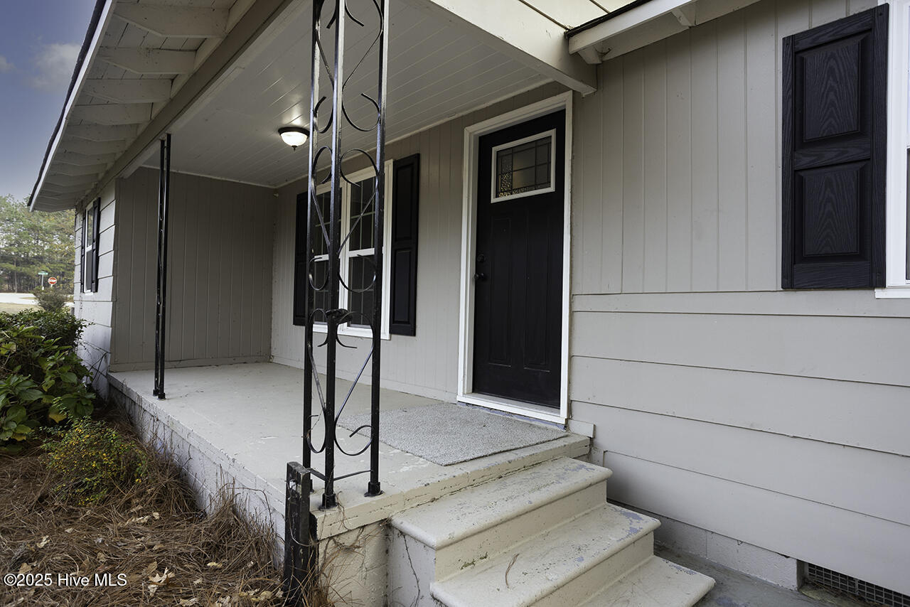 4050 Doc Bennett Road Fayetteville, NC 28306 - Photo 5 of 26 586A0310-Edit