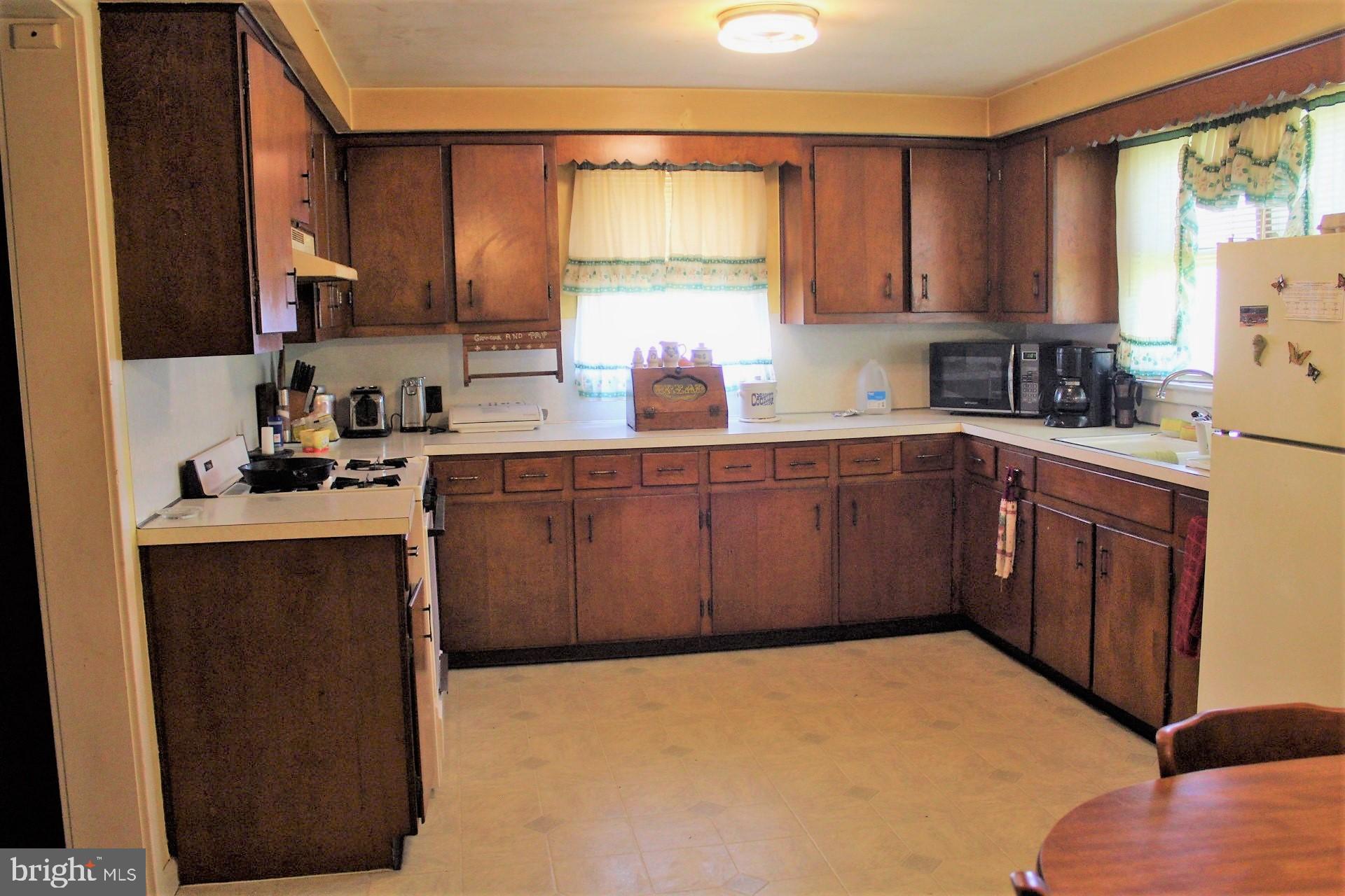 375 Old State Road Gardners, PA 17324 - Photo 6 of 10 Gallery Image 6