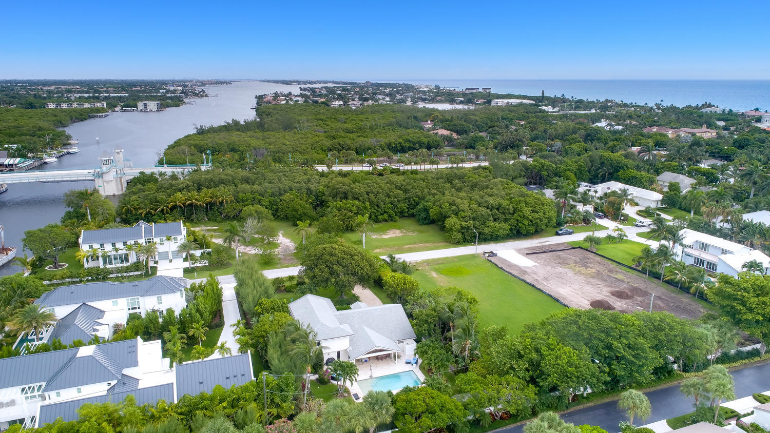 23 Hudson Avenue Ocean Ridge, FL 33435 - Photo 27 of 29 23 Hudson Ave Ocean Ridge FL-large-041-3