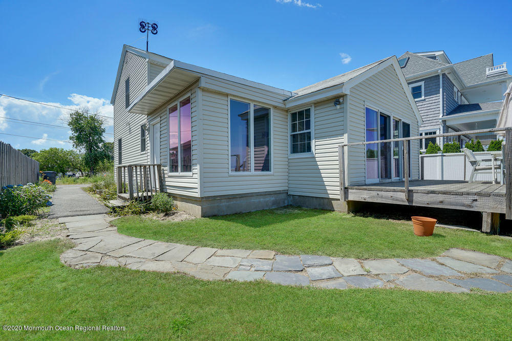 124 Green Island Road Toms River, NJ 08753 - Photo 5 of 49 Backyard