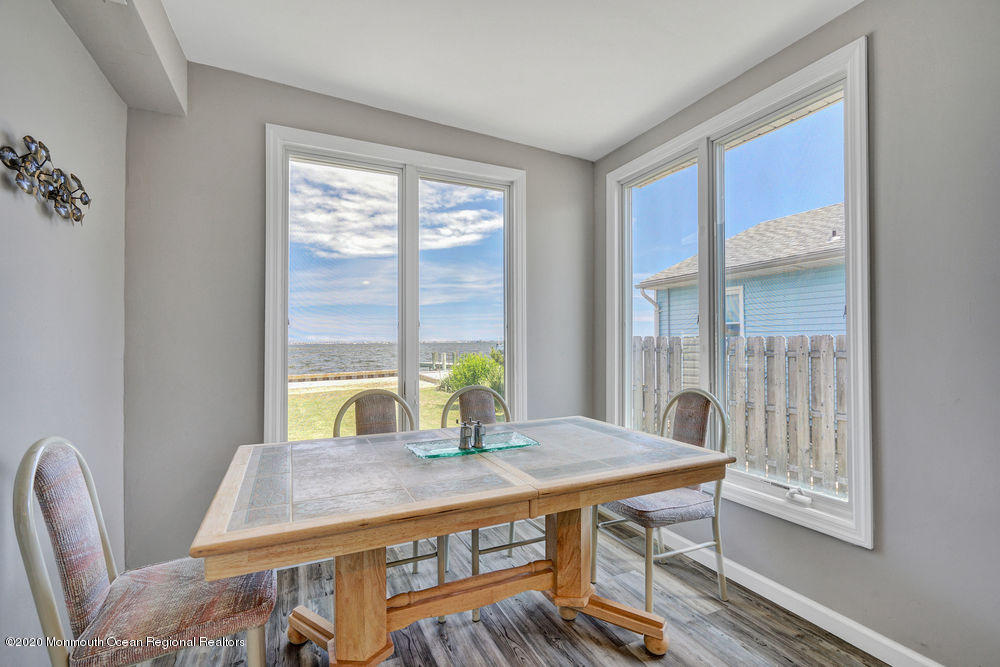 124 Green Island Road Toms River, NJ 08753 - Photo 7 of 49 Dining Area/Breakfast Area