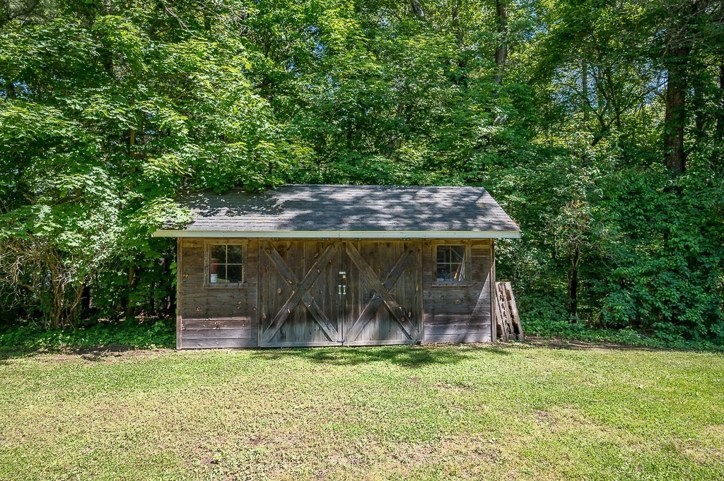 29 Carr Street Sutton, MA 01590 - Photo 34 of 41