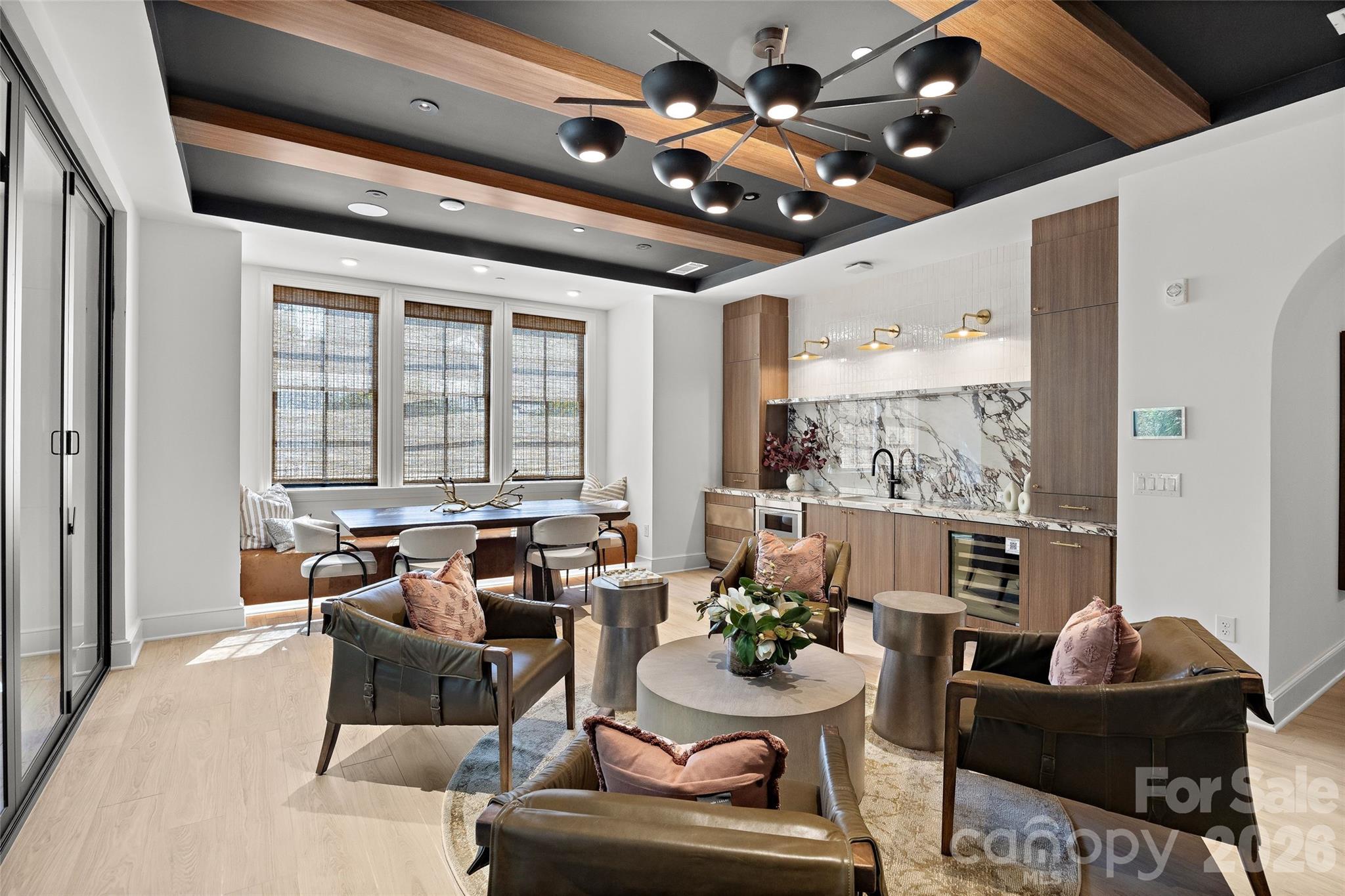 409 Queens Road, Unit 501 Charlotte, NC 28207 - Photo 44 of 48 Gallery Image 44