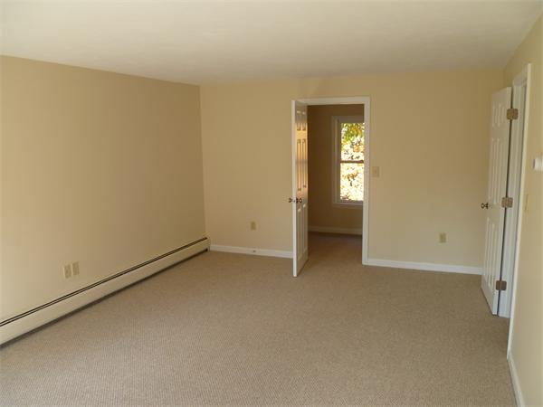 71 South Road Pepperell, MA 01463 - Photo 8 of 16