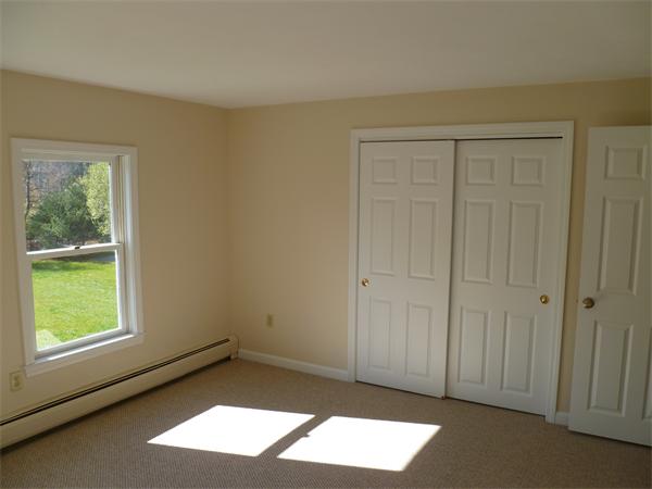 71 South Road Pepperell, MA 01463 - Photo 10 of 16