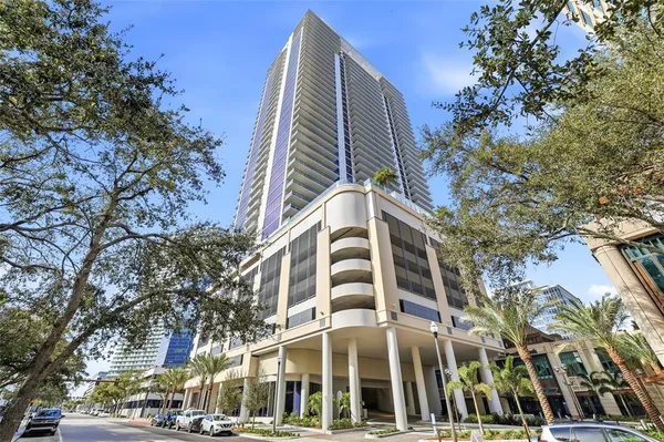 $7,000 | 275 1st Avenue South, Unit 1003, St. Petersburg, FL 33701