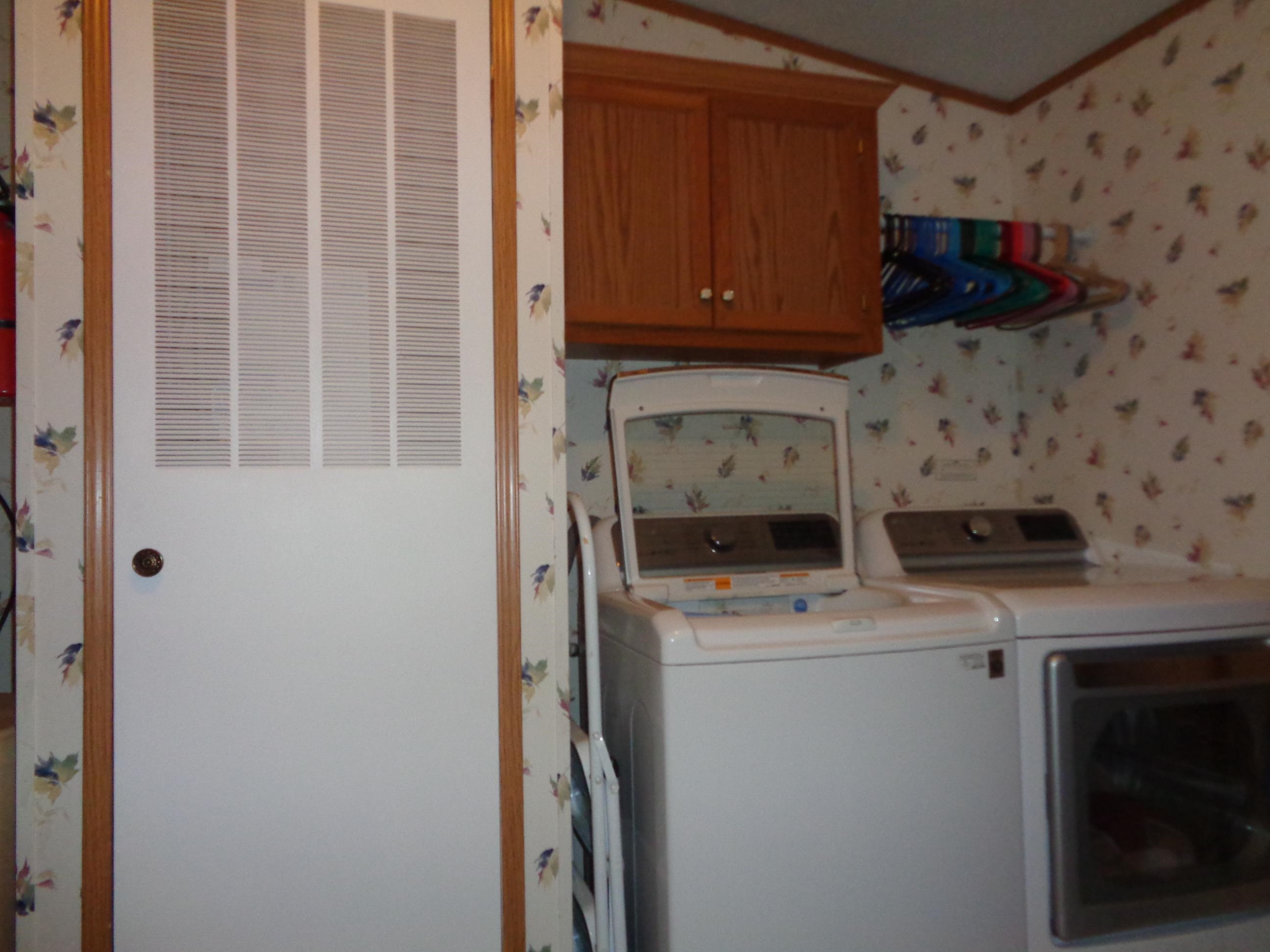 12032 Johnson Road Churubusco, IN 46723 - Photo 17 of 24
