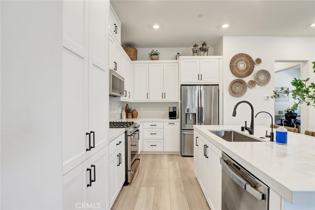 908 Sunrise Road Rancho Mission Viejo, CA 92694 - Photo 4 of 50