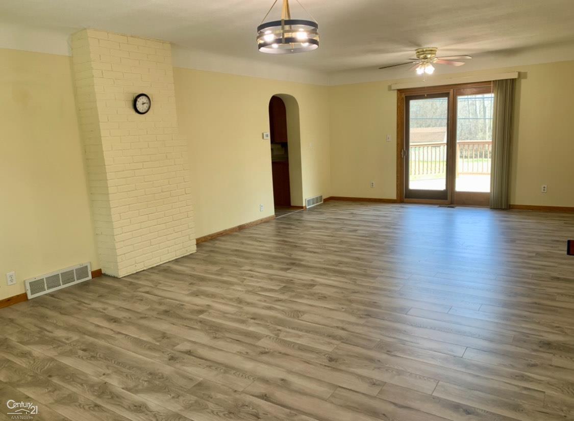 2735 Devondale Road Rochester Hills, MI 48309 - Photo 4 of 23