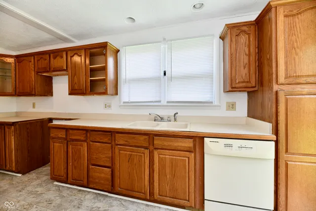 $155,000 | 1346 West 27th Street, Indianapolis, IN 46208