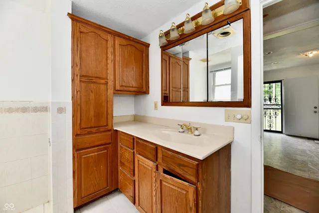 $155,000 | 1346 West 27th Street, Indianapolis, IN 46208