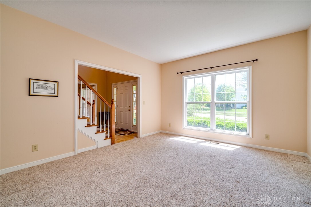 120 Reed Road Springboro, OH 45066 - Photo 9 of 39