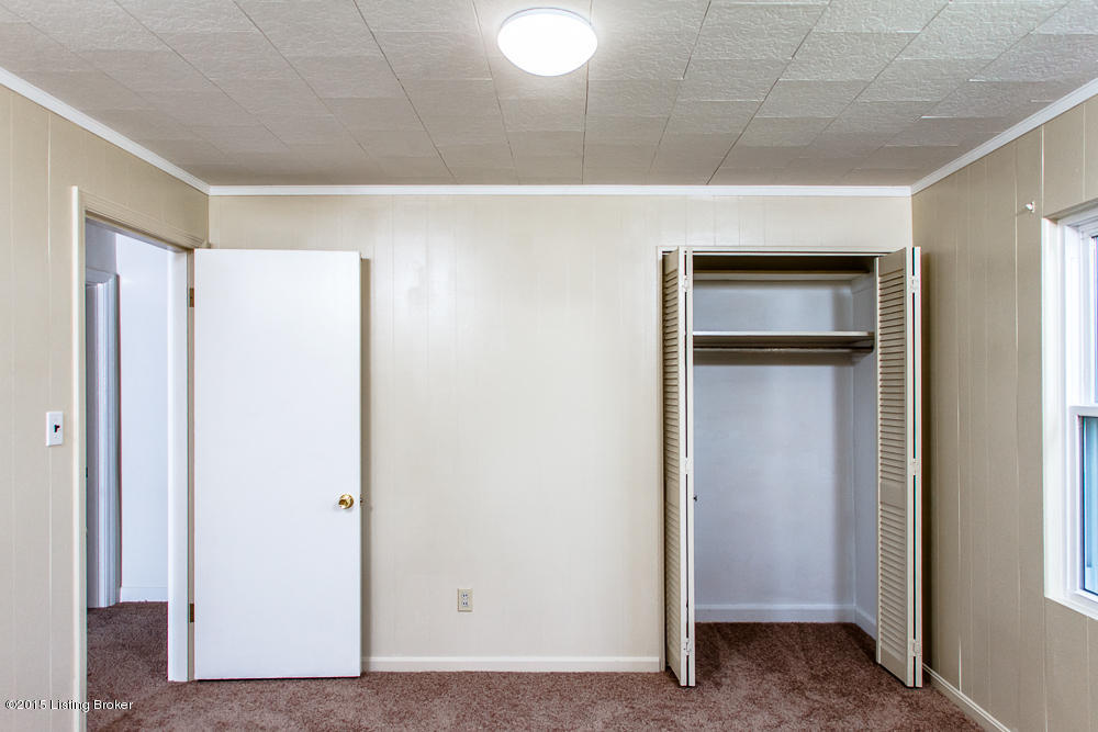 5176 Poplar Level Road Louisville, KY 40219 - Photo 8 of 18 Img7
