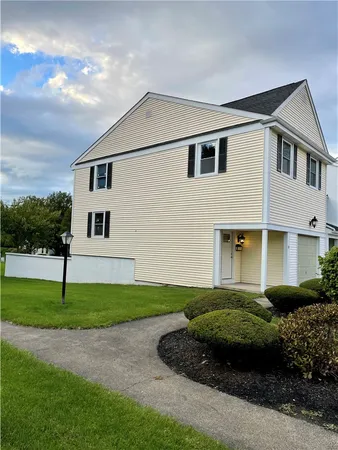$3,000 | 78 South Estate Drive, Webster, NY 14580