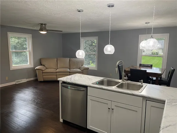 $3,000 | 78 South Estate Drive, Webster, NY 14580