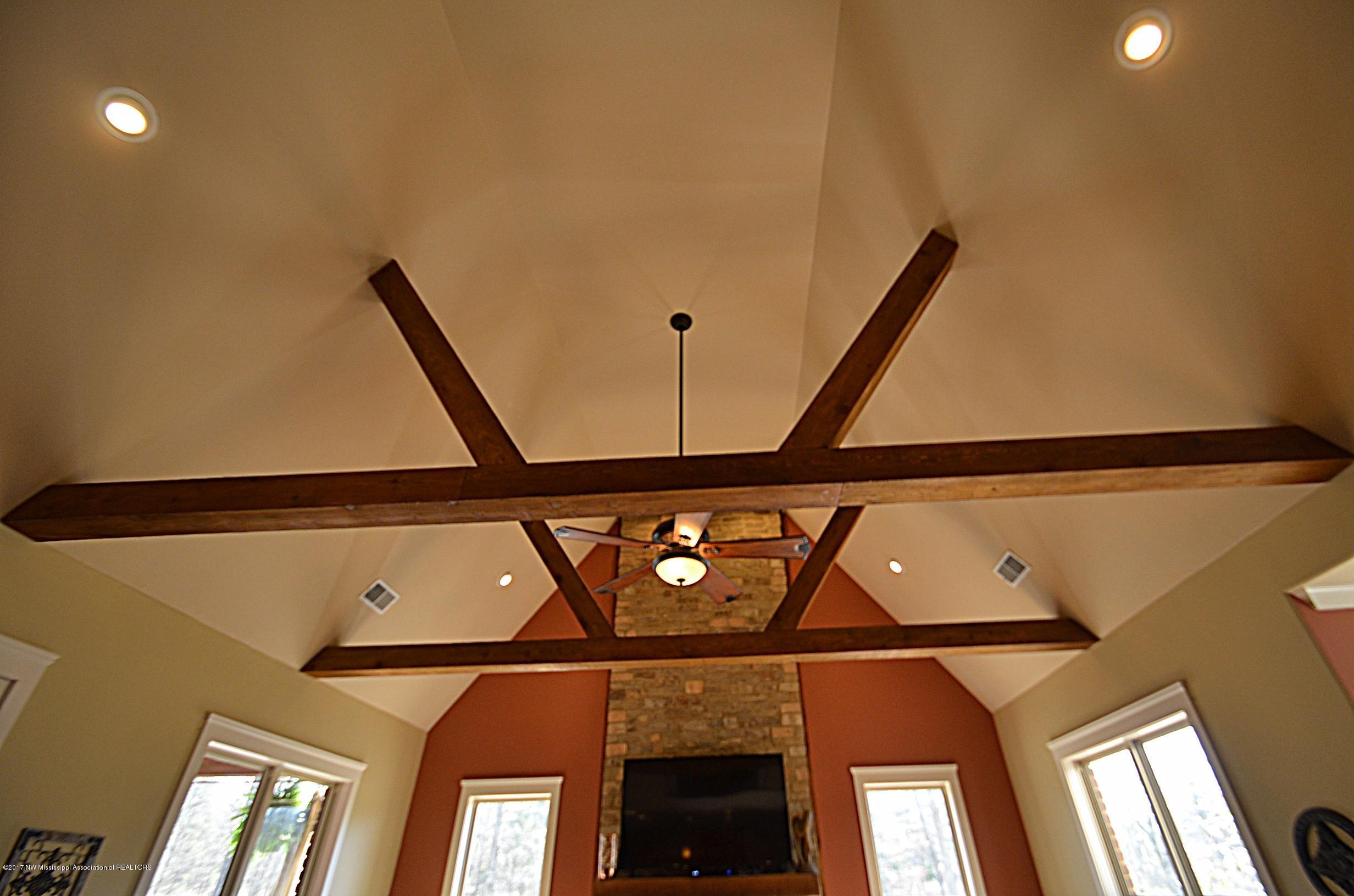 1825 Radley Road Nesbit, MS 38651 - Photo 14 of 44 Wood beams hearth_pe